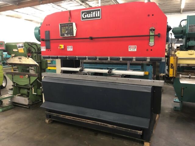   Guifil 110 Ton Hydraulic Press Brake 100" equipped with Automec Autogauge CNC Backgauge.